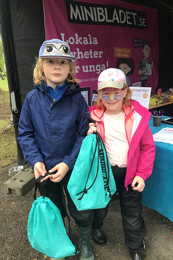 Elis Roos och Astrid Roos 